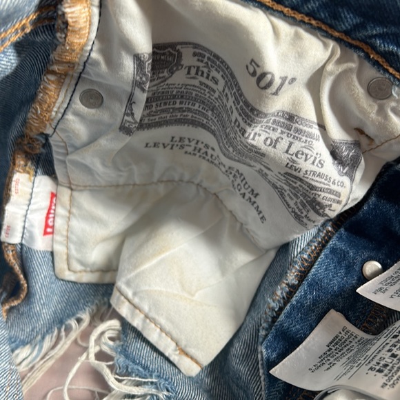 Levi's 501 Ripped Denim Shorts - Picture 7 of 8